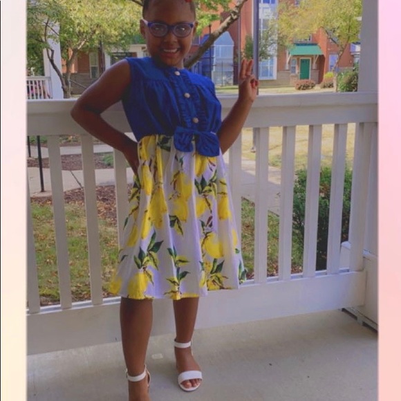 Hey beautiful 💙Welcome to my Boutique! 💙 - Picture 9 of 16